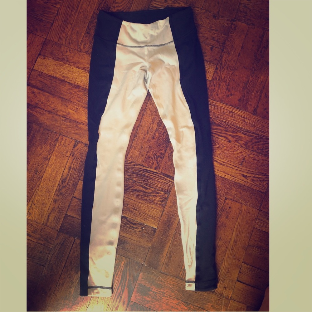 Lululemon Leggings - full length black and nude